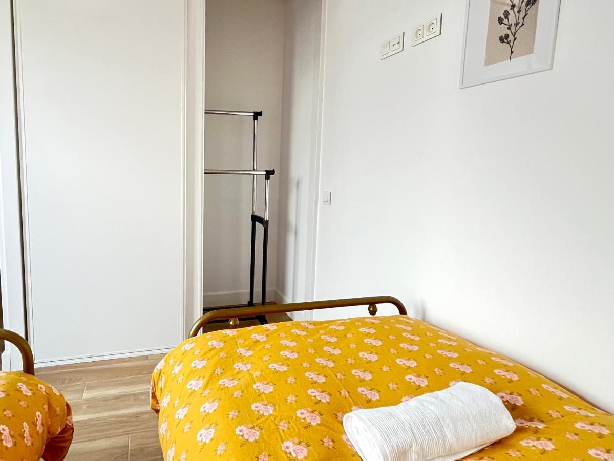 Cariatides Sky Apartment Самора Экстерьер фото